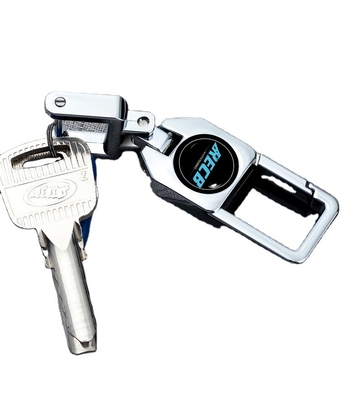 銀製の耐久のAntirust車のキーホルダーの付属品頑丈なCarabiner Keychain
