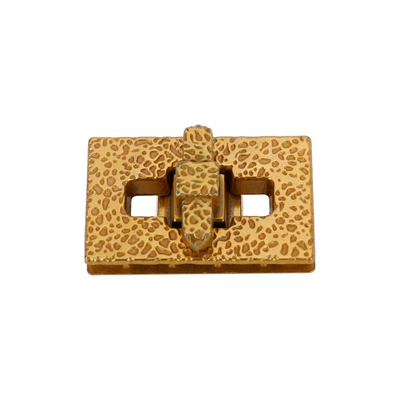腐食の装飾のねじれのハンドバッグ ロック ハードウェアの無光沢の金の表面